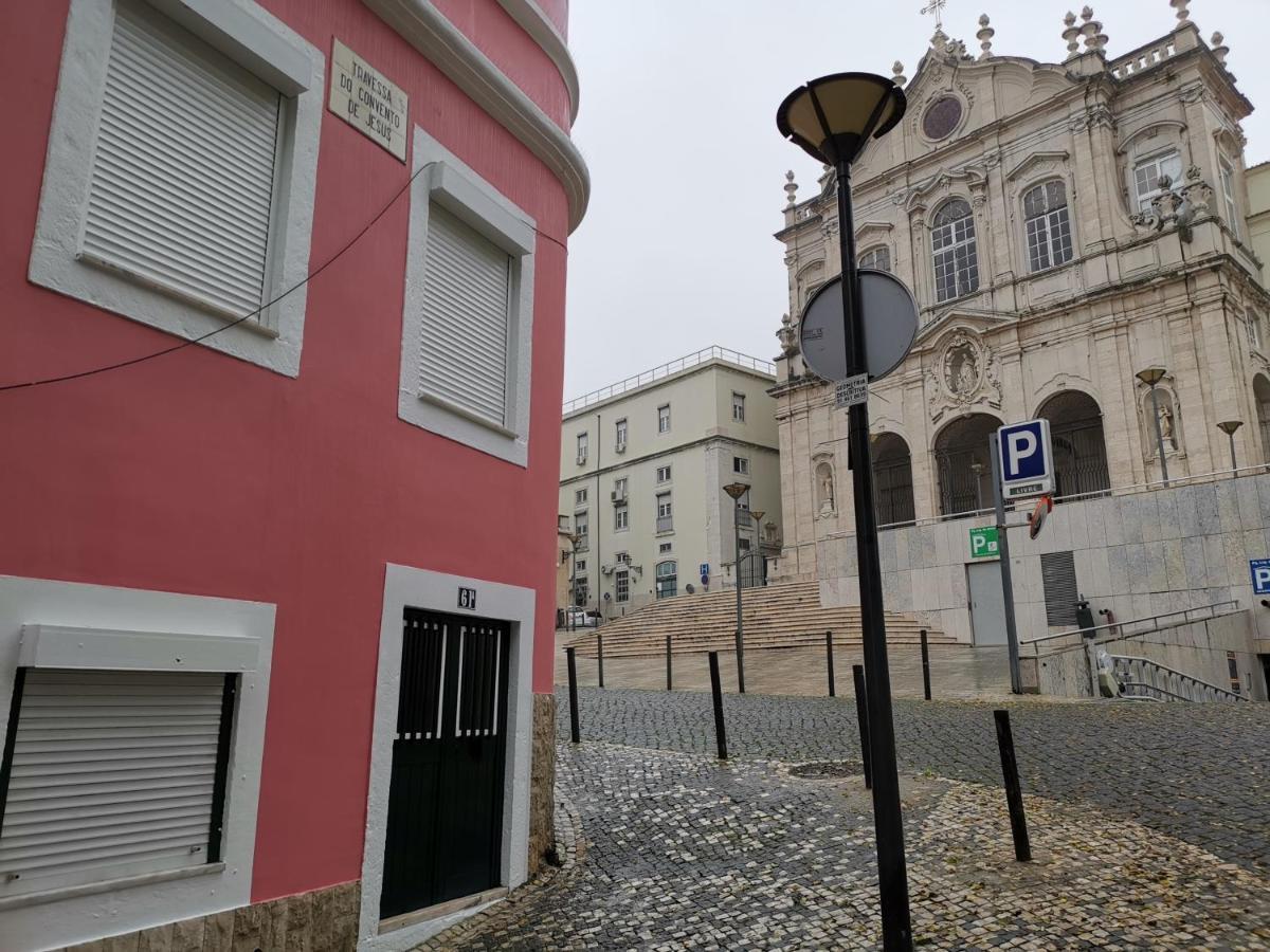 Dobairro Suites At Merces Lisboa Exteriör bild
