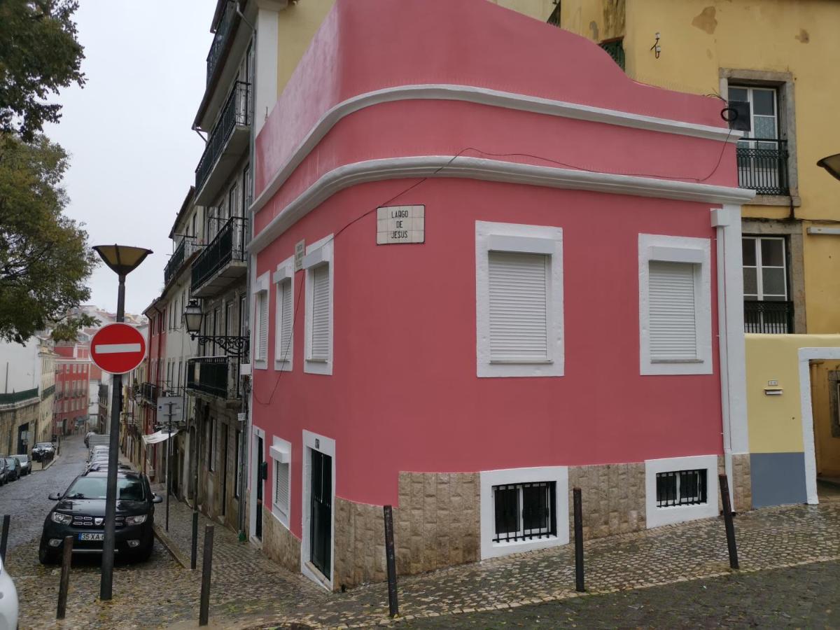 Dobairro Suites At Merces Lisboa Exteriör bild